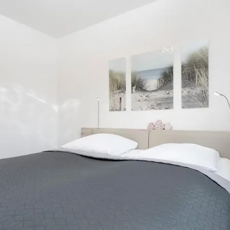 Apartmán Kellenhus 8 *