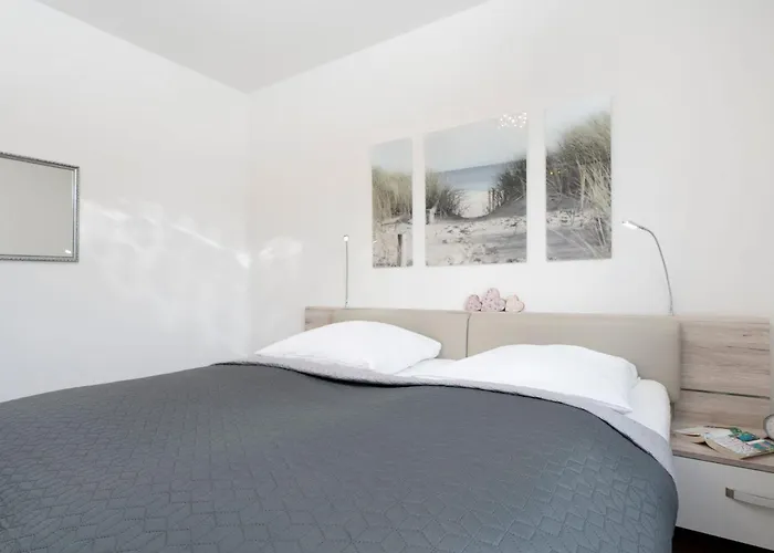 Appartement Kellenhus 8 *